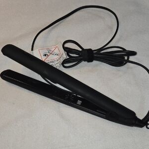 L'ange Le Ceramique 1-Pass Professional Flat Iron - Black